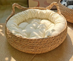 Luxurious Woven Cat Bed