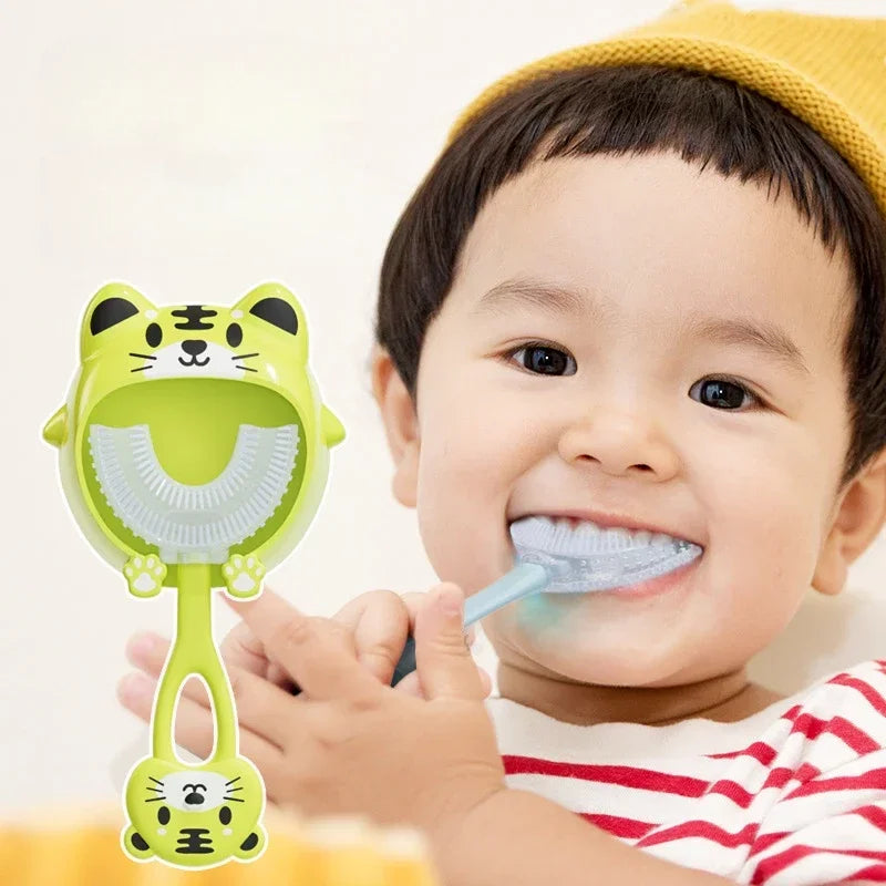 Cepillo de dientes infantil en forma de U de 360°